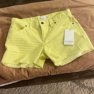 Carve Designs Oahu Shorts - Yellow - Size 2